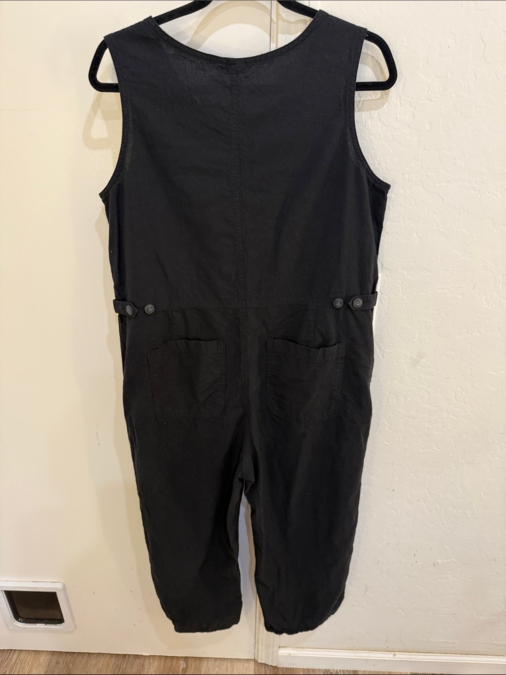 Duluth Trading Co Black Sleeveless Button-Front Jumpsuit - Picture 6 of 7